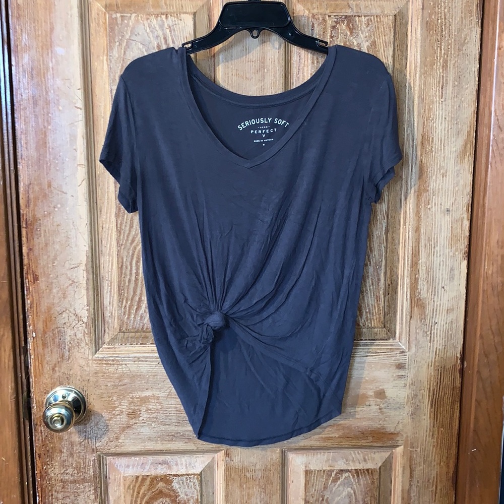 Aeropostale gray v-neck T-shirt